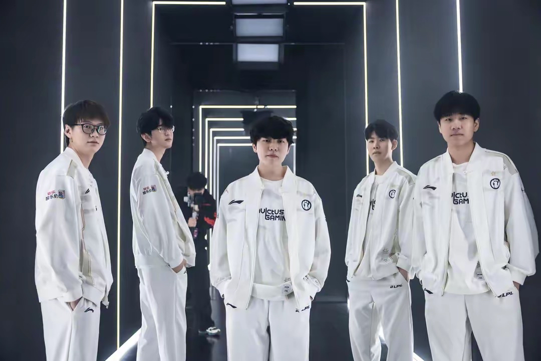 更提高了球 更提高了球